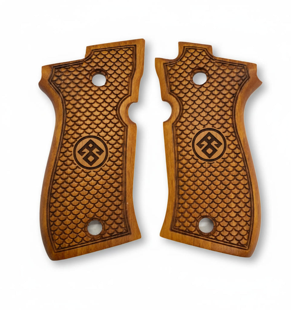 81 84 85 Cheetah Pistol Grip — Beech wood Honey Hand-engraved 3D pattern  — ZIB Grips